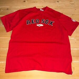 Nike Boston Red Sox baseball tee. Embroidered Nike Patch